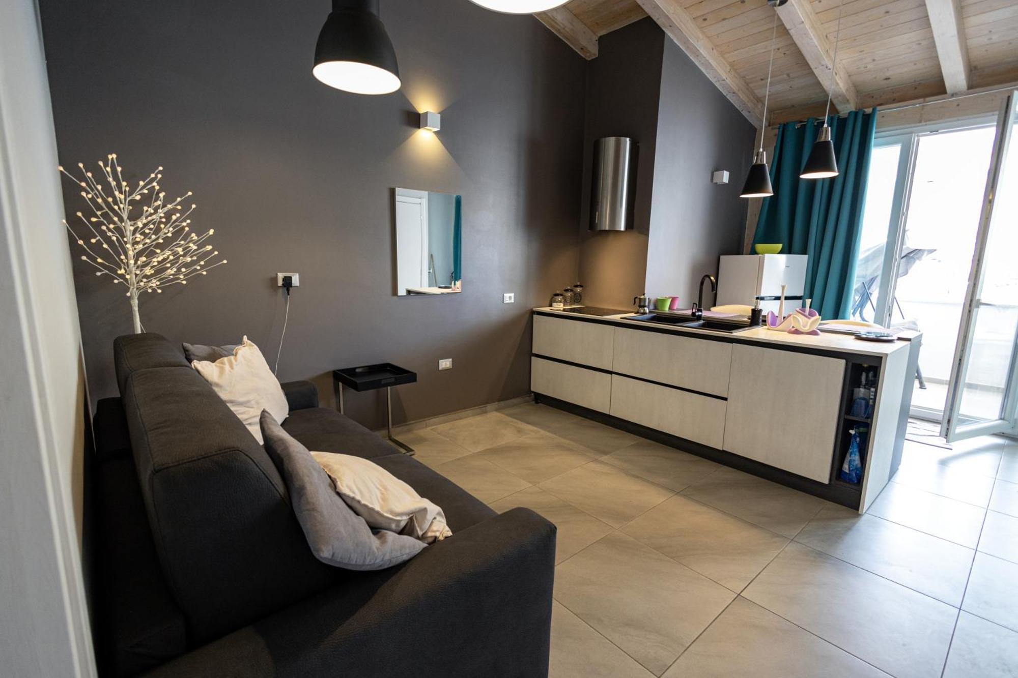 La Piazzetta A Mare Holiday House Sferracavallo Εξωτερικό φωτογραφία