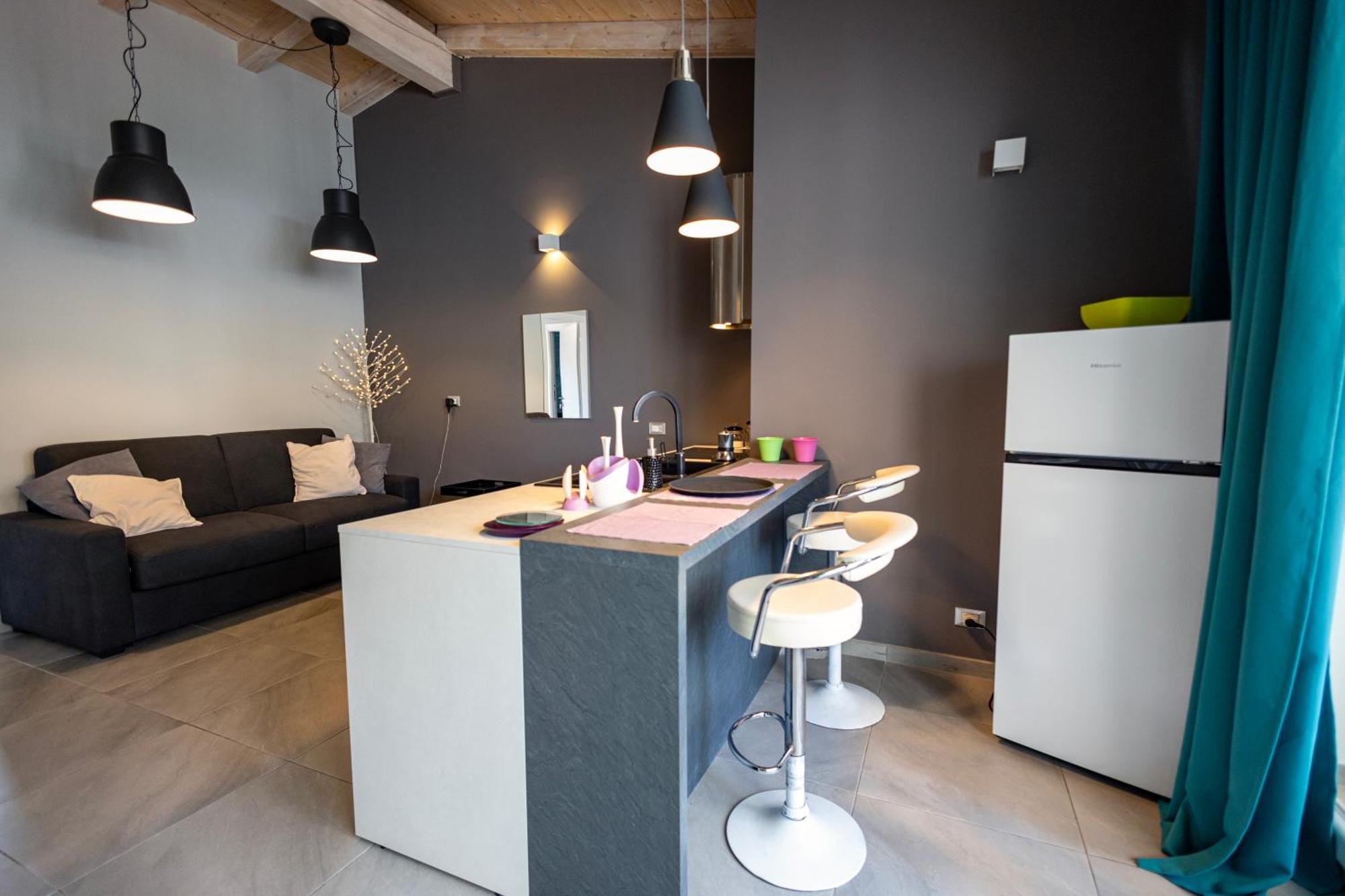 La Piazzetta A Mare Holiday House Sferracavallo Εξωτερικό φωτογραφία